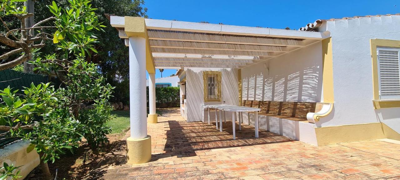Casa Dos Cedros Villa Guia (Faro)